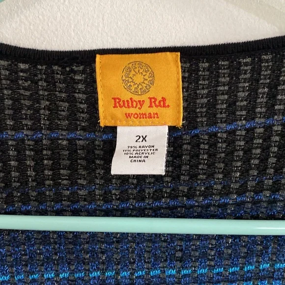 Ruby Rd. Cardigan - Picture 2 of 3